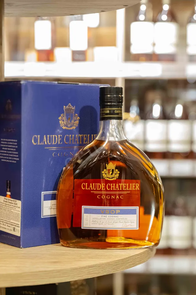 В магазине Крю Профи Claude Chatelier VSOP in gift box 0.7 л