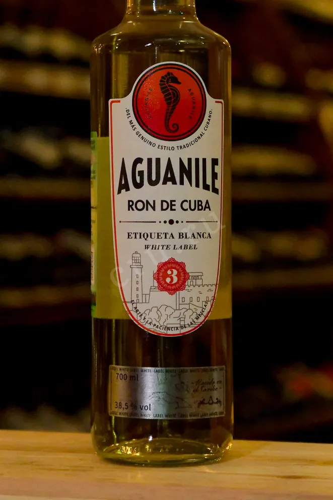 В магазине Крю Профи Aguanile Etiqueta Blanca 3 0.7 л