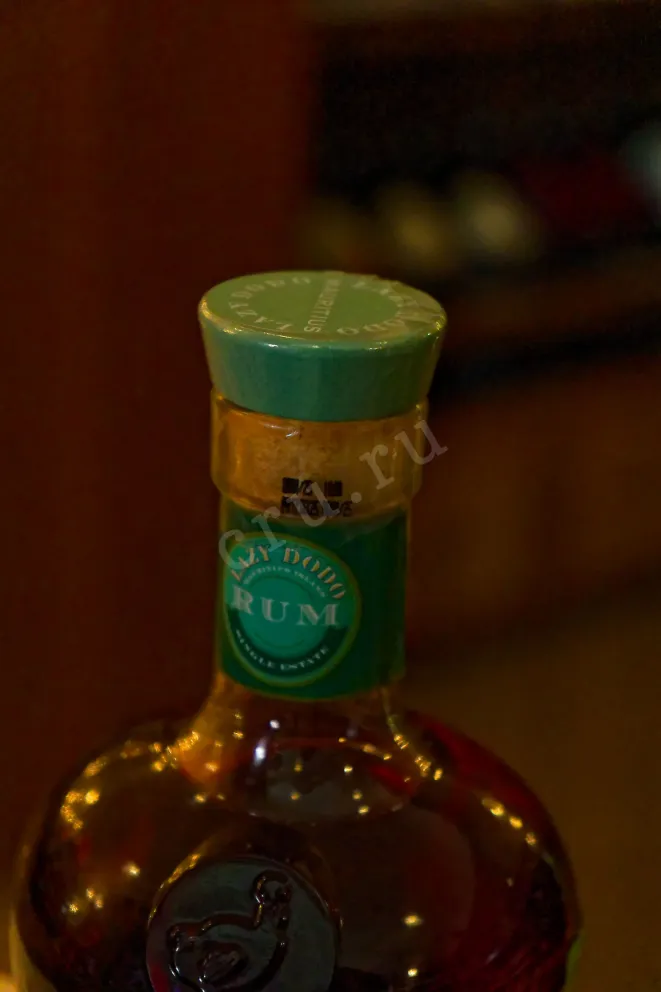 Пробка Lazy Dodo Single Estate Rum in tube 0.7 л