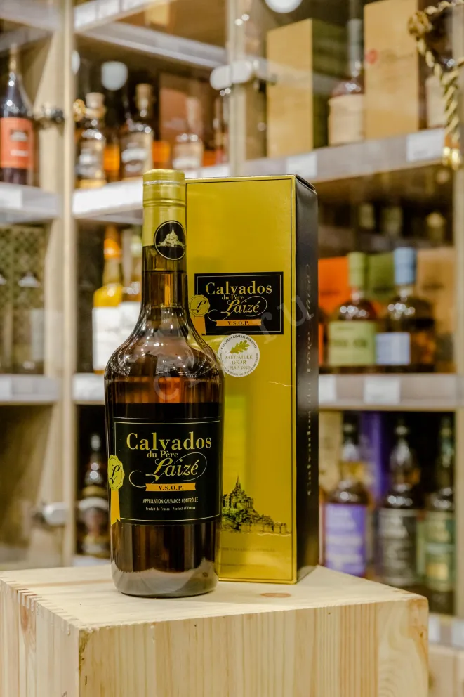 В магазине Крю Профи Du Pere Laize VSOP 0.7 л