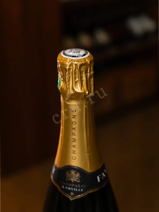 Пробка Hubert Favier Brut Tradition 2022 0.75 л