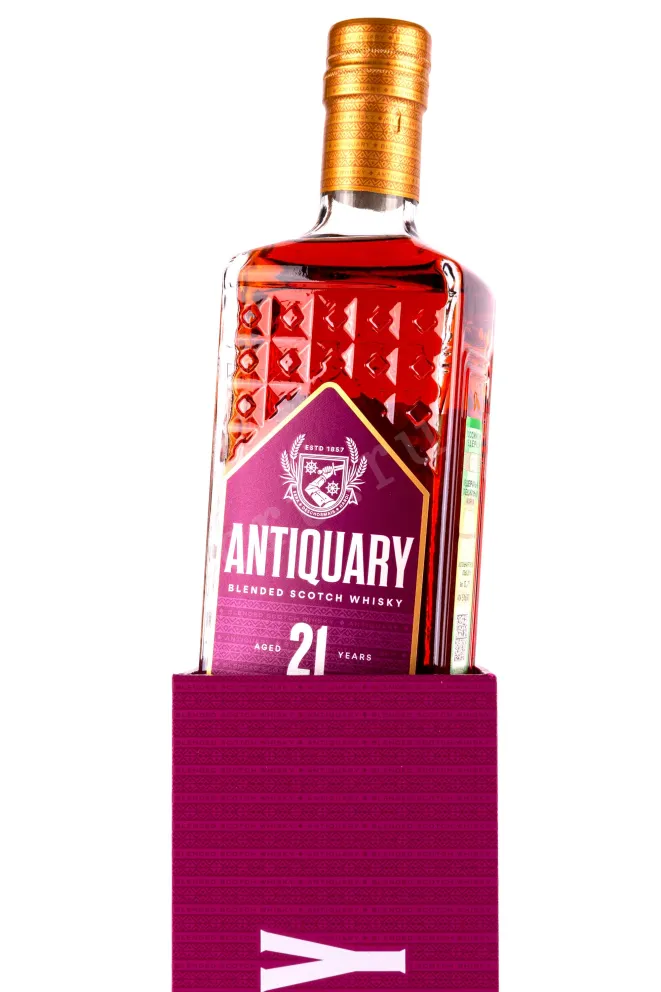 В подарочной коробке Antiquary 21 years in gift box 0.7 л