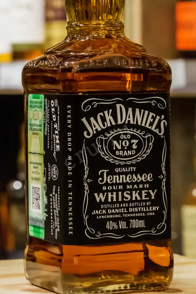 В магазине Крю Профи Jack Daniels 0.7 л