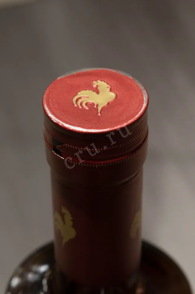 Пробка Hardy VS Fine in gift box 0.7 л