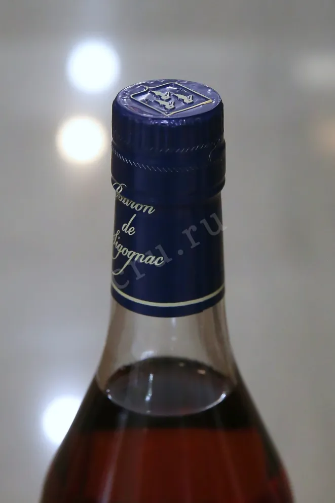 Пробка Baron de Sigognac wooden box 1975 0.7 л