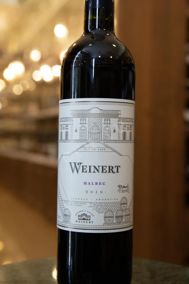 В магазине Крю Профи Weinert Malbec 2018 0.75 л