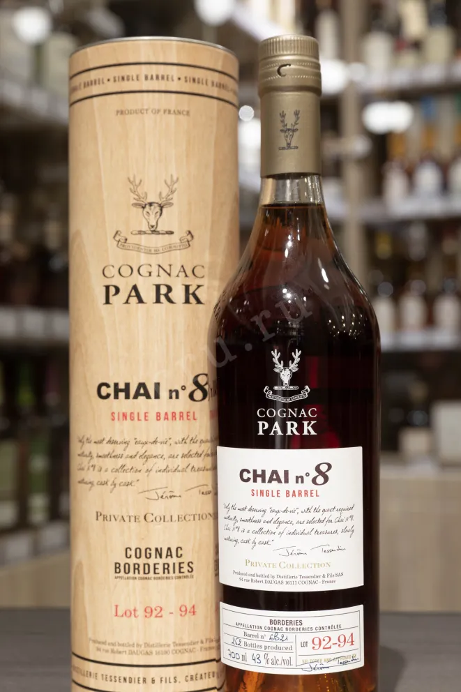 В магазине Крю Профи Park Chai N°8 Borderie Single Barrel Lot 92-94 gift box 0.7 л