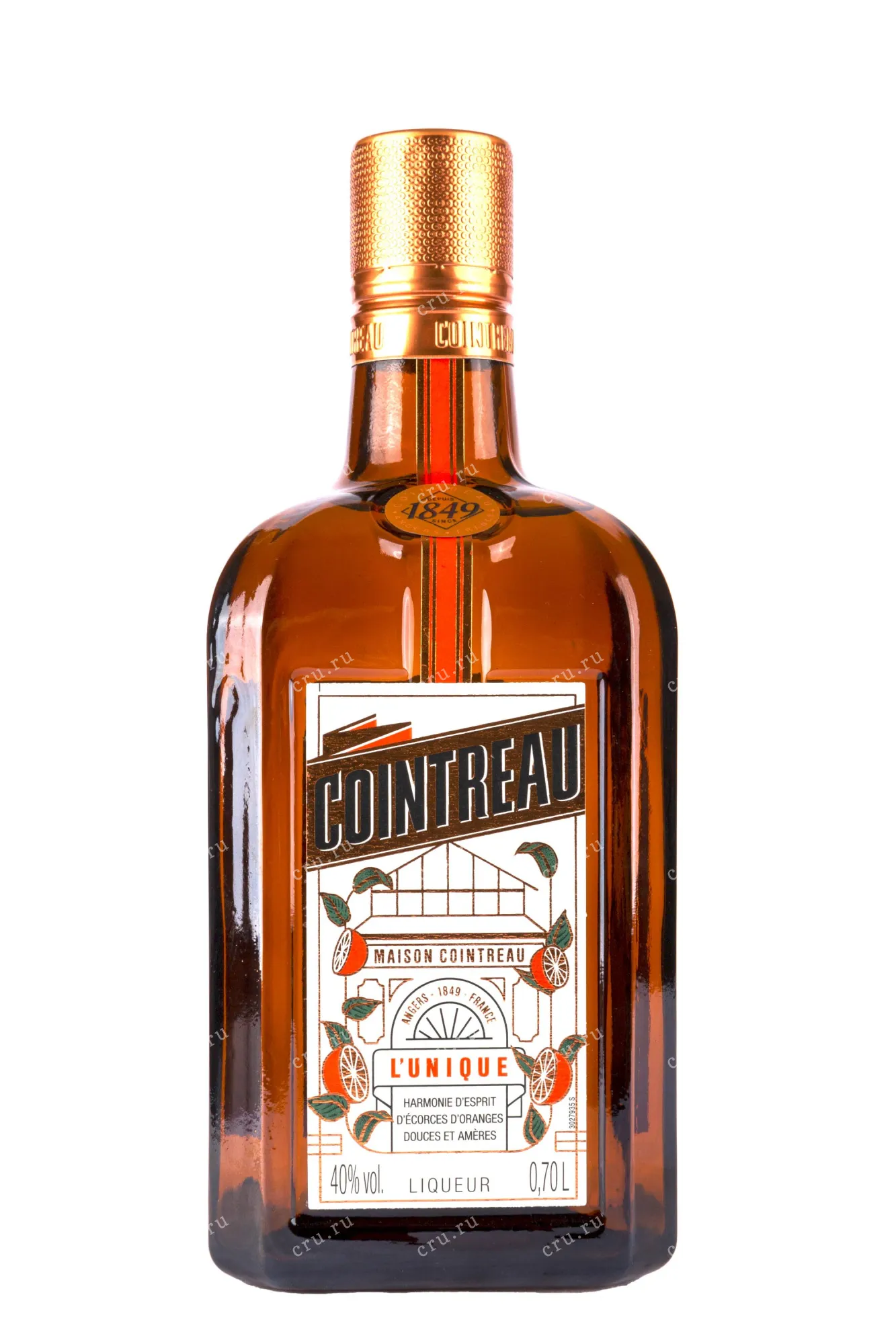 Фото — Ликер Cointreau  0.7 л