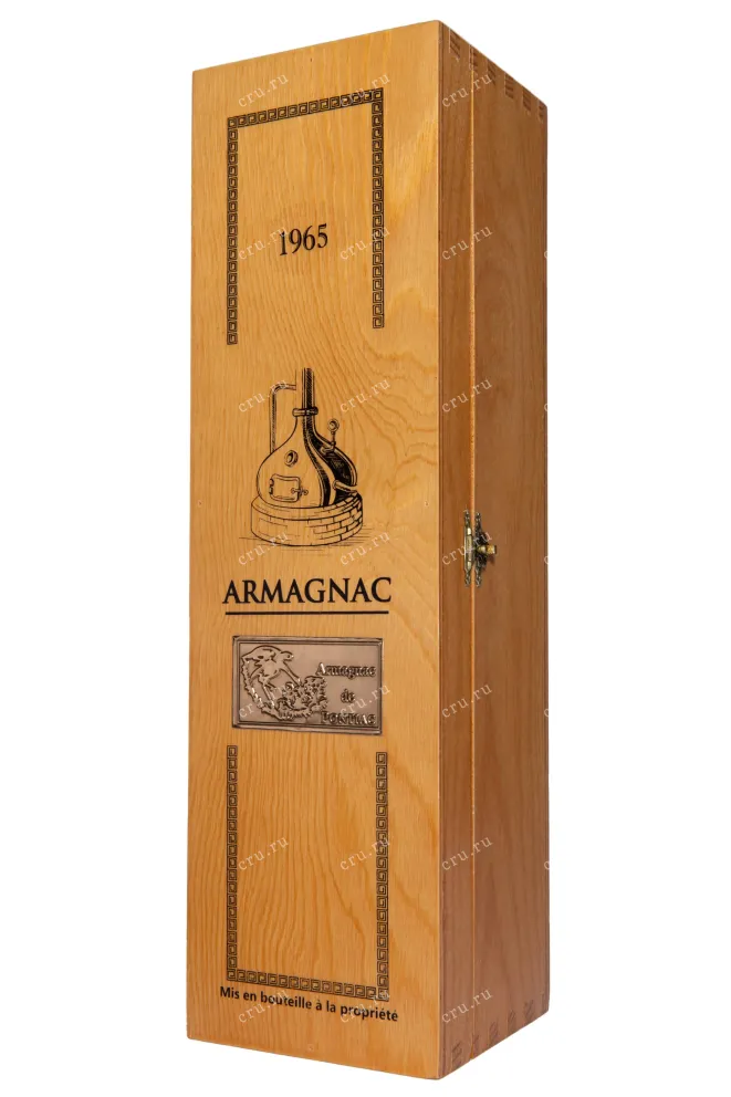 Деревянная коробка De Pontiac Bas-Armagnac in wooden box 1965 0.7 л
