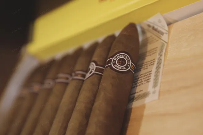 Сигары Montecristo Petit №2