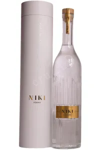 Водка Ники Пьюр в тубе  0.7 л
