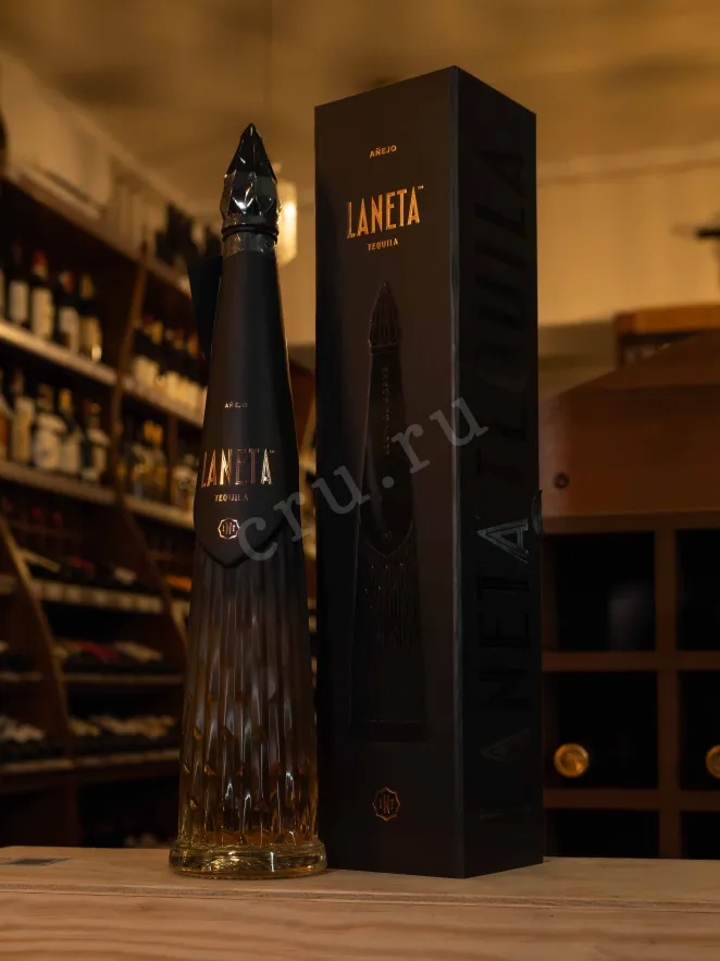 В магазине Крю Профи Laneta Anejo in gift box 0.75 л