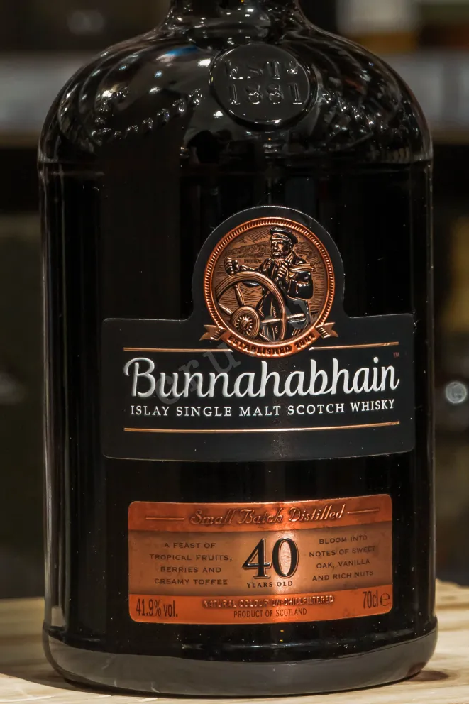 В магазине Крю Профи Bunnahabhain Limited Edition Aged 40 years 0.7 л