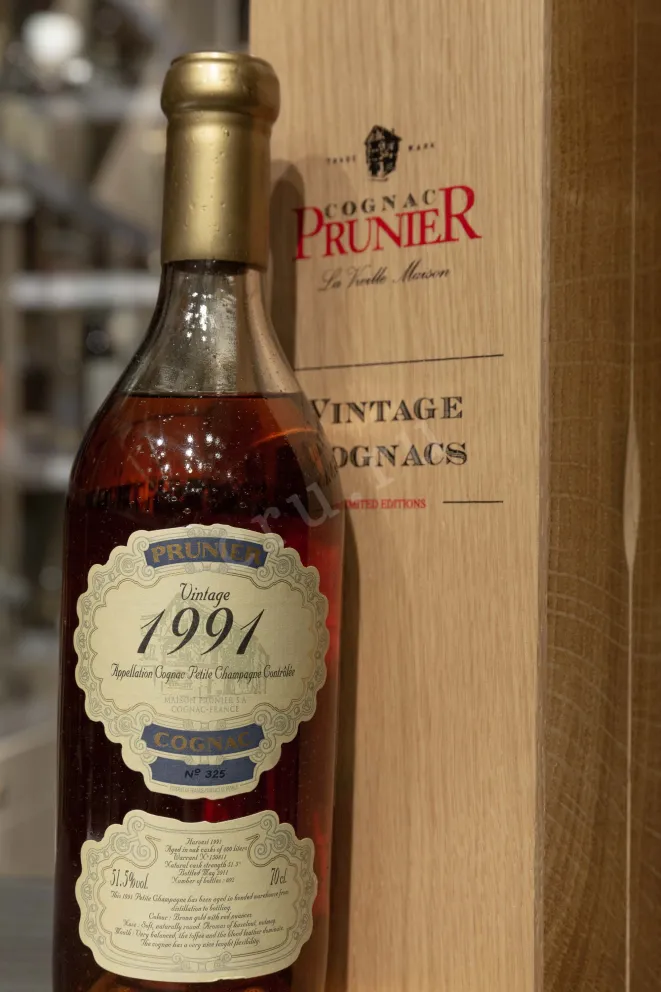 В магазине Крю Профи Prunier Petite Champagne Vintage 1991 0.7 л