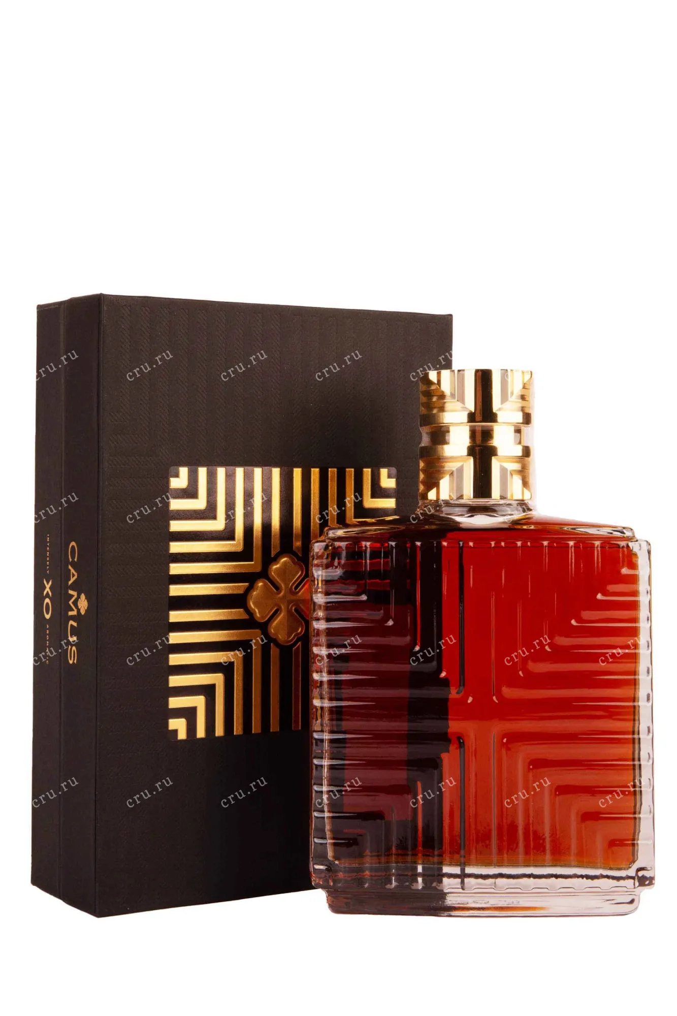 Фото — Коньяк Camus XO gift box  0.7 л