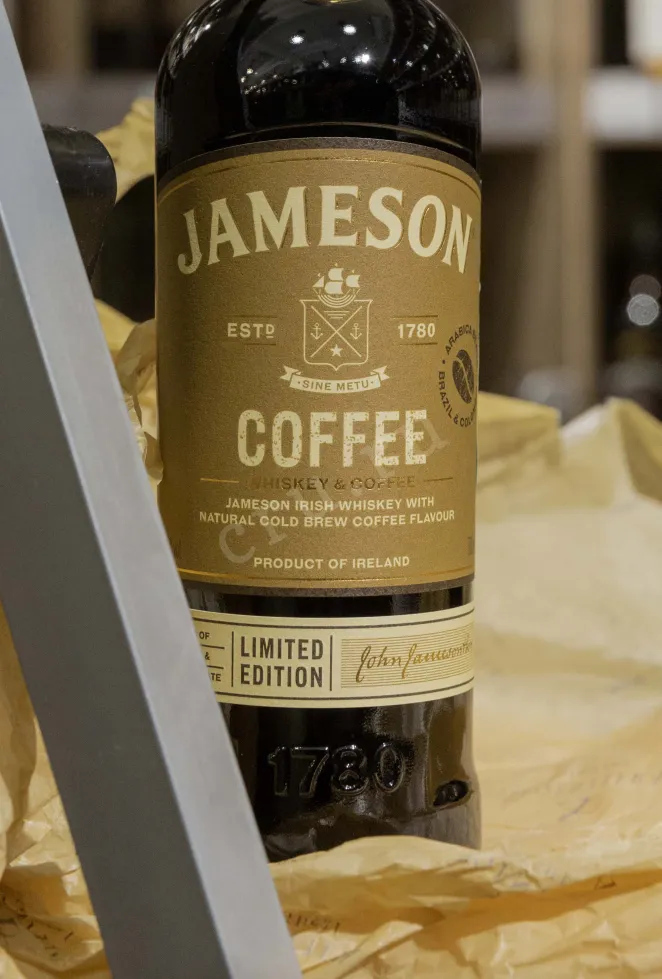 В магазине Крю Профи Jameson Coffee 0.7 л