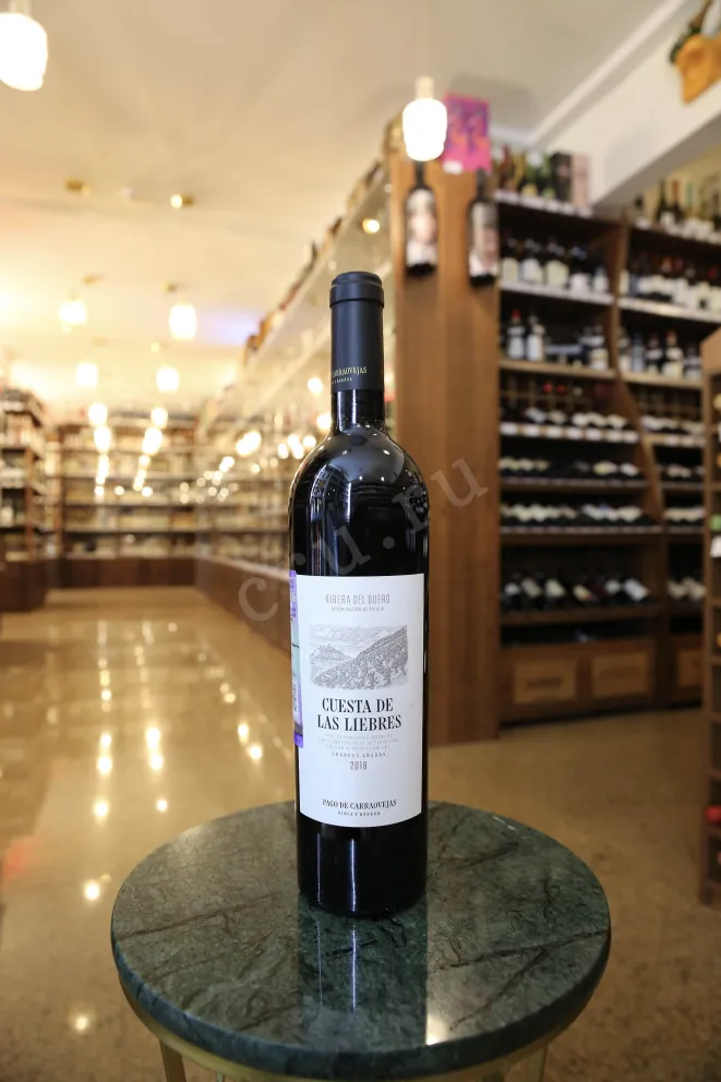 Вино Pago de Carraovejas Cuesta de Las Liebres Ribera del Duero DO 2018 0.75 л