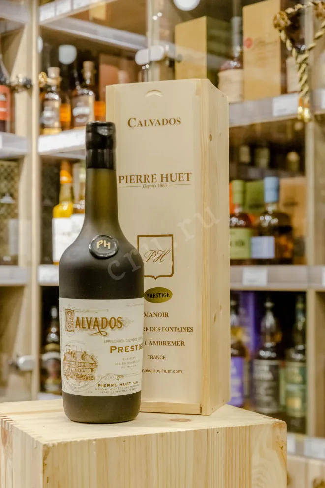 В магазине Крю Профи Pierre Huet Prestige wooden box 0.7 л