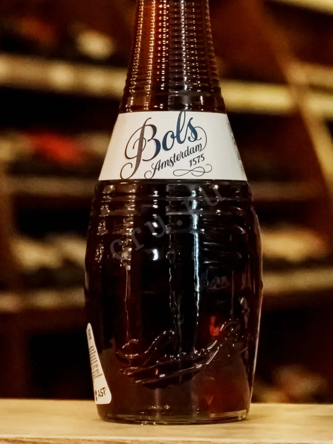 В магазине Крю Профи Bols Amaretto 0.7 л