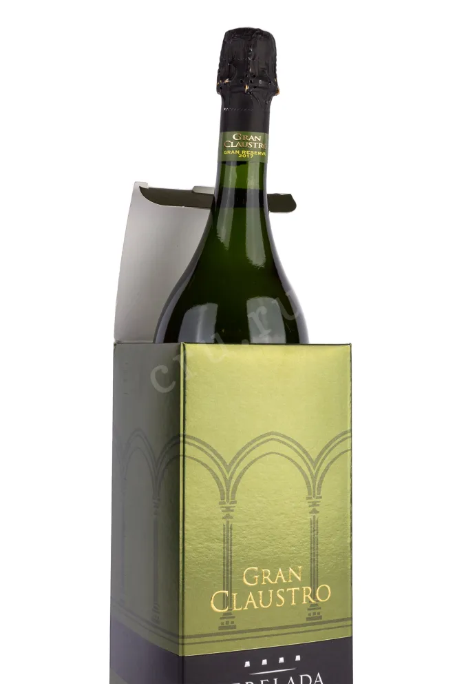В подарочной коробке Castillo Perelada Gran Claustro Brut Nature 0.75 л