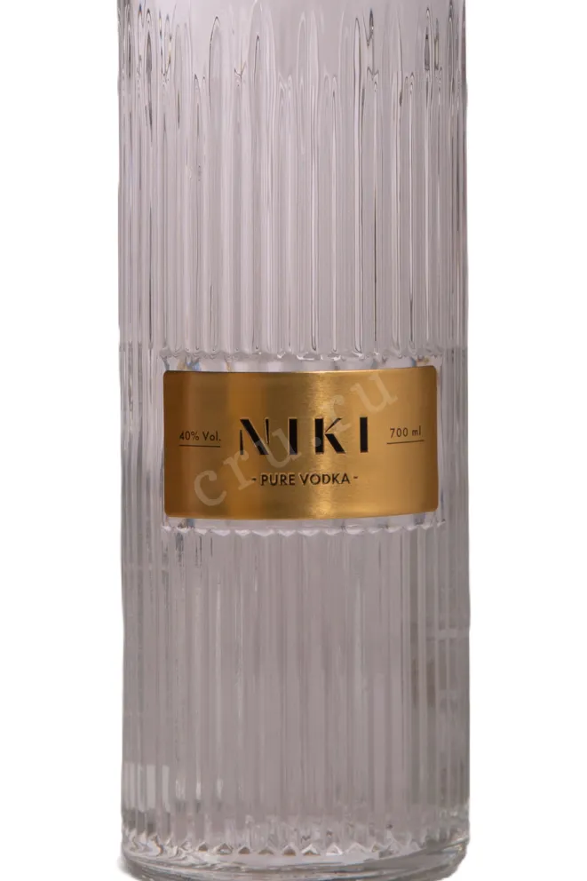 Этикетка Niki Pure in tube 0.7 л