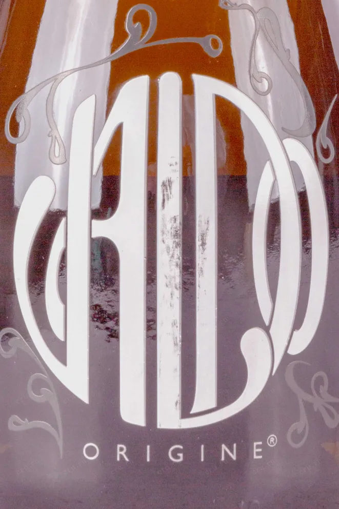 Этикетка Valdo Origine Fluo Extra Dry in gift box 0.75 л