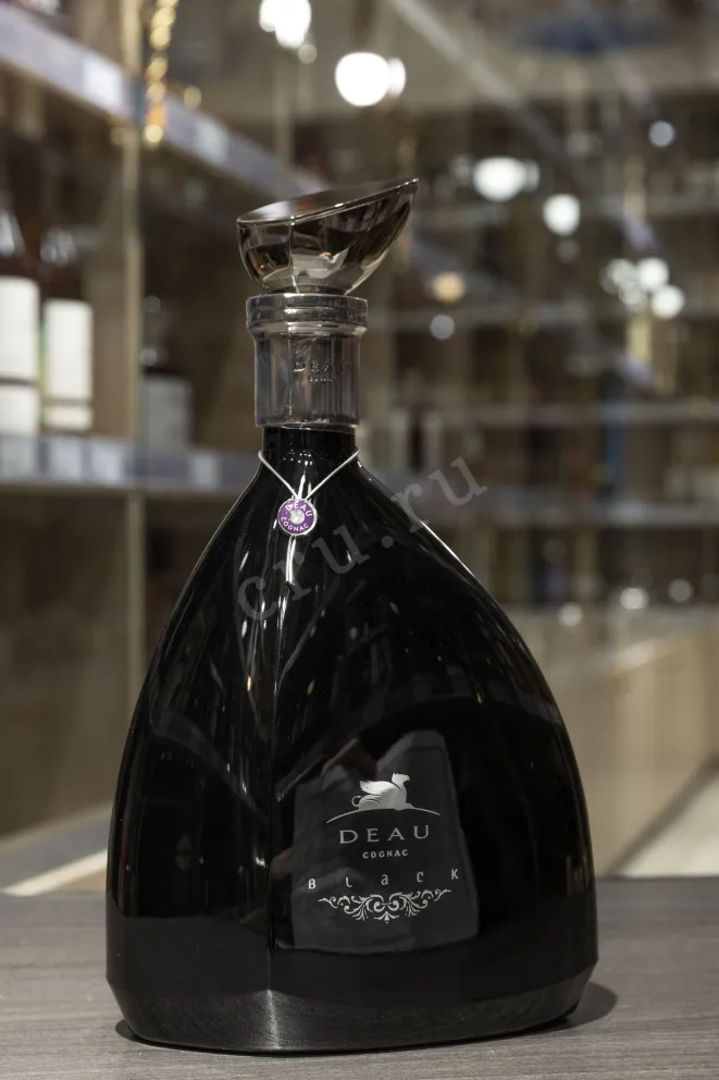 В магазине Крю Профи Deau Black gift box 1 л