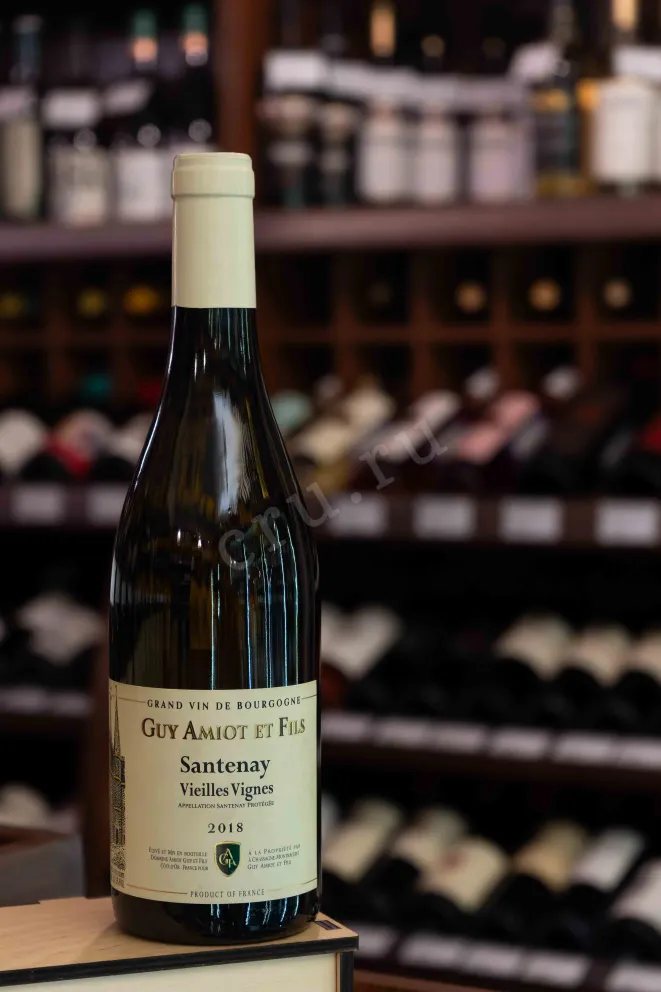 В магазине Крю Профи Domaine Guy Amiot et Fils Santenay Vieilles Vignes 2018 0.75 л