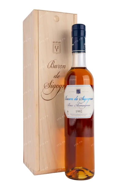 Арманьяк Baron de Sigognac 1992 wooden box 1992 0.5 л