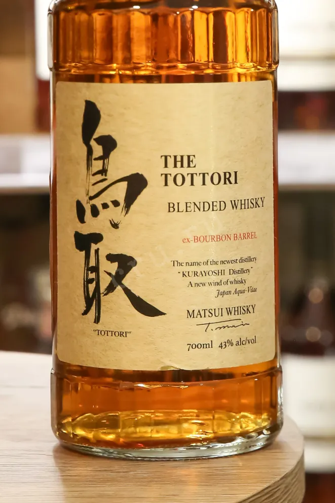 В магазине Крю Профи The Tottori Bourbon Barrel with gift box 0.7 л
