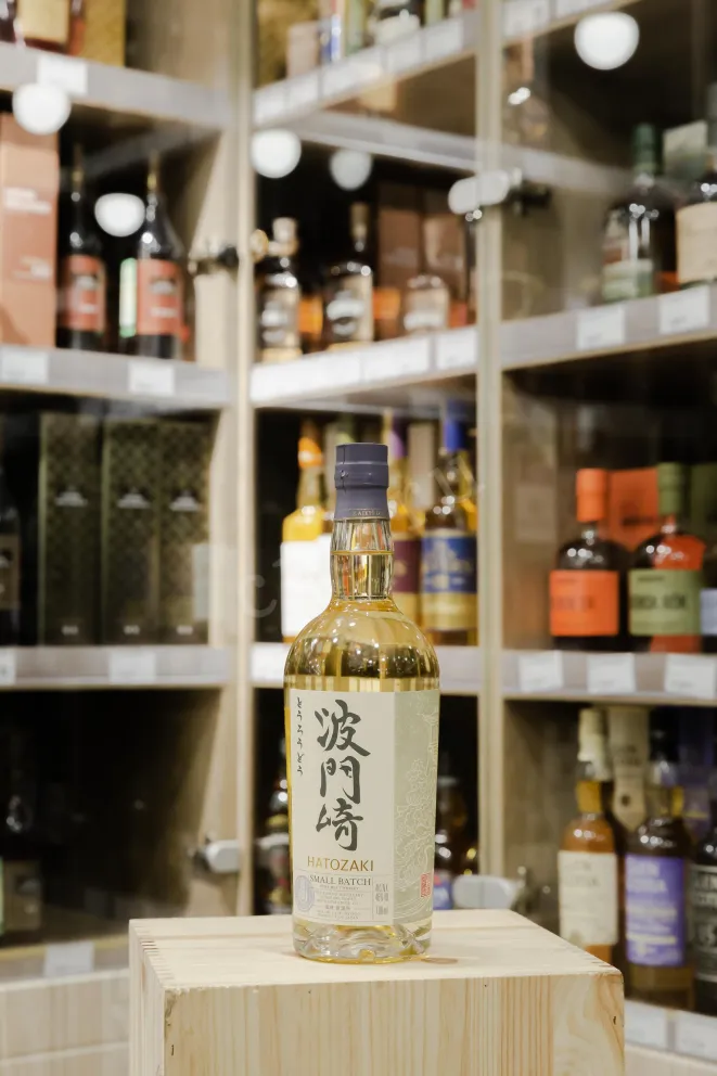 В магазине Крю Профи Hatozaki Pure Malt 0.7 л