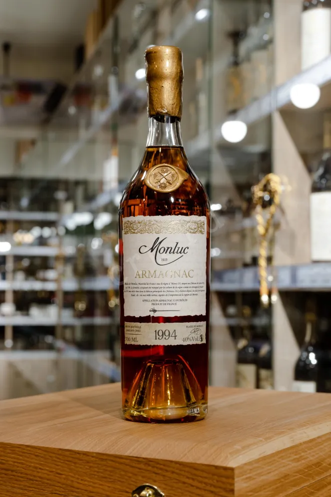 В магазине Крю Профи Monluc 1994 0.7 л