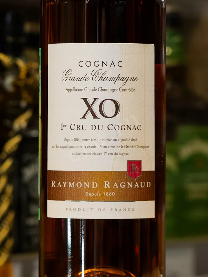 В магазине Крю Профи Raymond Ragnaud XO Grand Champagne 1er Cru De Cognac in gift box 0.5 л