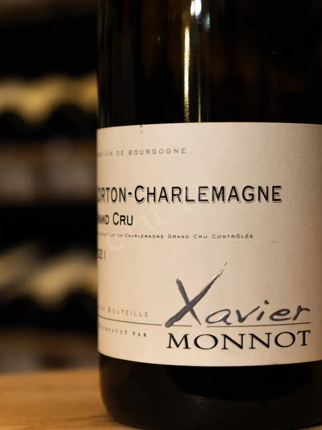 В магазине Крю Профи Domaine Xavier Monnot Corton-Charlemagne Grand Cru 2021 0.75 л