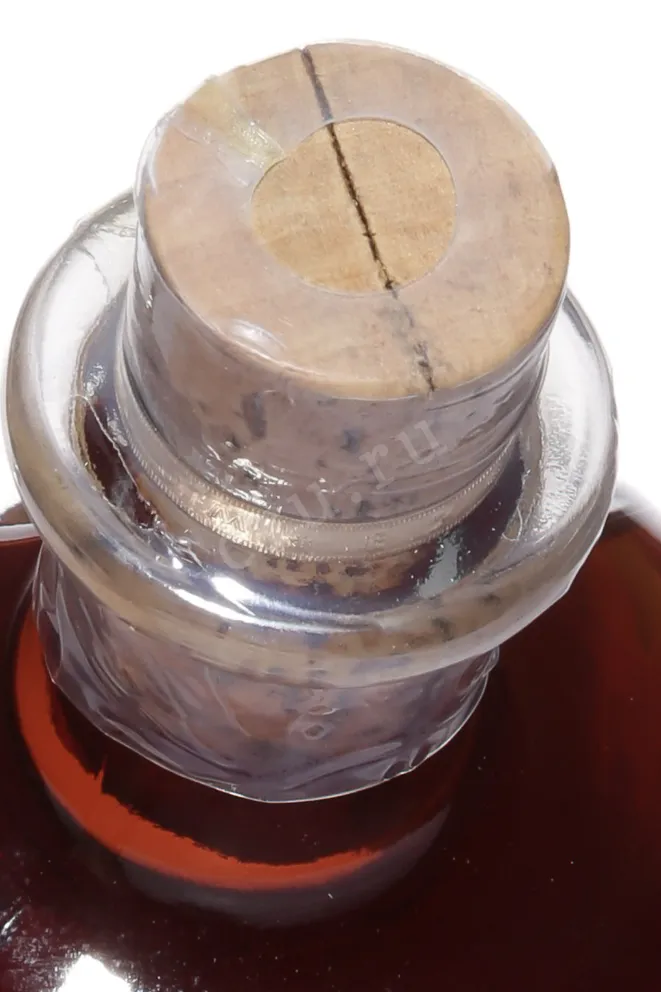 Пробка Monkey 47 Barrel Cut in gift box 0.5 л