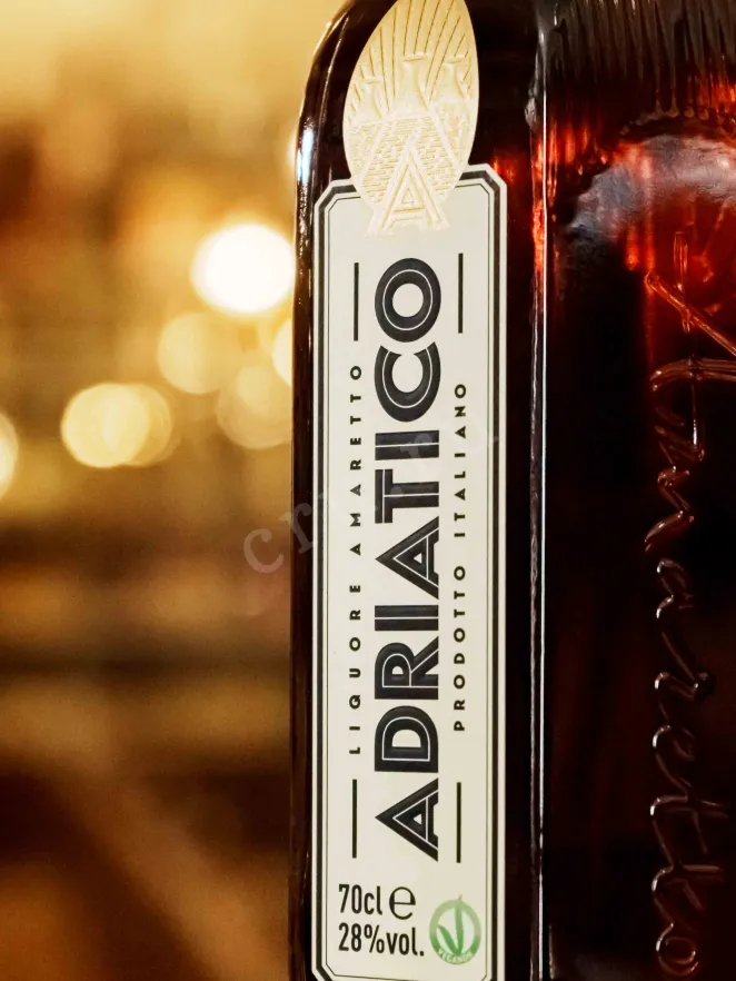 В магазине Крю Профи Adriatico Amaretto 0.7 л