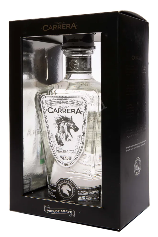 В подарочной коробке Carrera Reposado Cristalino in gift box 0.75 л