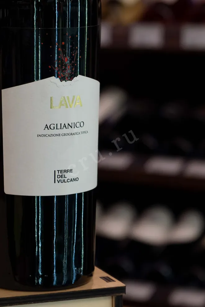 В магазине Крю Профи Terre Del Vulcano Aglianico Beneventano Lava 2023 0.75 л