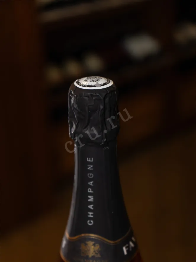 Пробка Hubert Favier Brut Rose 2020 0.75 л