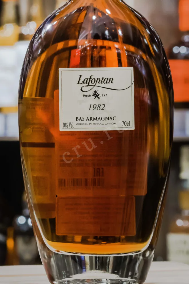 В магазине Крю Профи Lafontan 1982 0.7 л