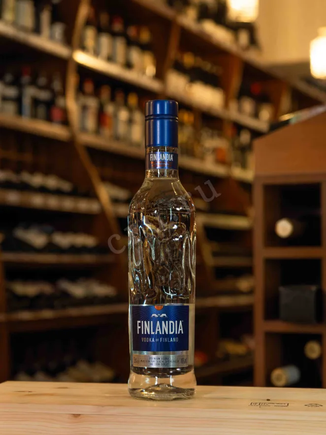 В магазине Крю Профи Finlandia 0.5 л
