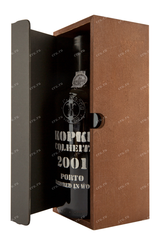 В деревянной коробке Kopke Colheita Porto 2001 0.75 л