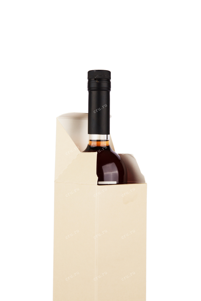 Бутылка виски Penderyn Single Cask 0.7 в подарочной упаковке