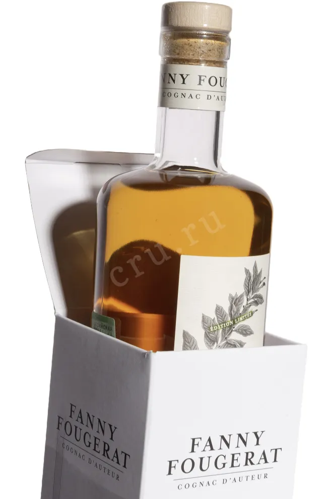 В подарочной коробке Fanny Fougerat Le Laurier D'Apollon Petit Champagne in gift box 0.7 л