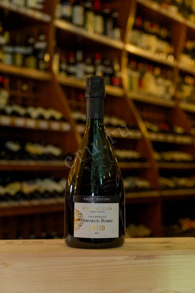 В магазине Крю Профи Hervieux-Dumez Special Club in gift box 2018 0.75 л