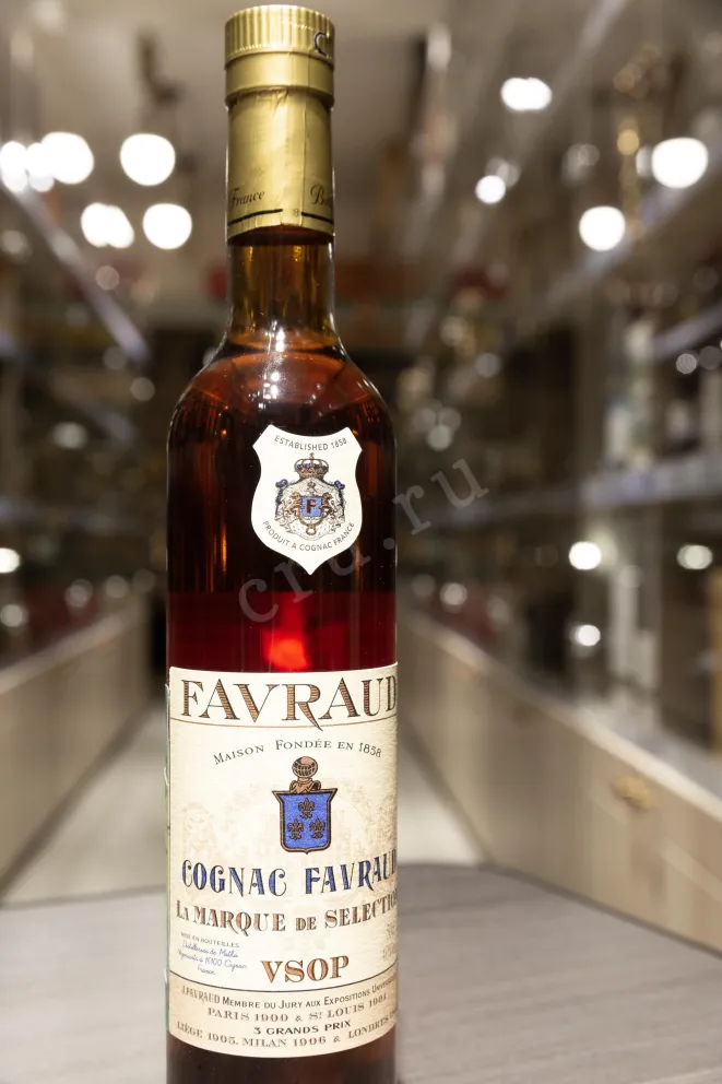 В магазине Крю Профи Favraud VSOP 0.5 л