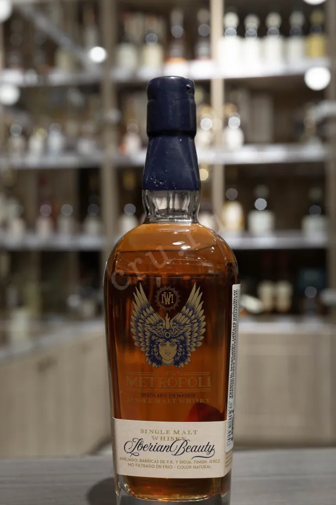 В магазине Крю Профи Metropoli Iberian Beauty Single Malt in gift box 0.7 л