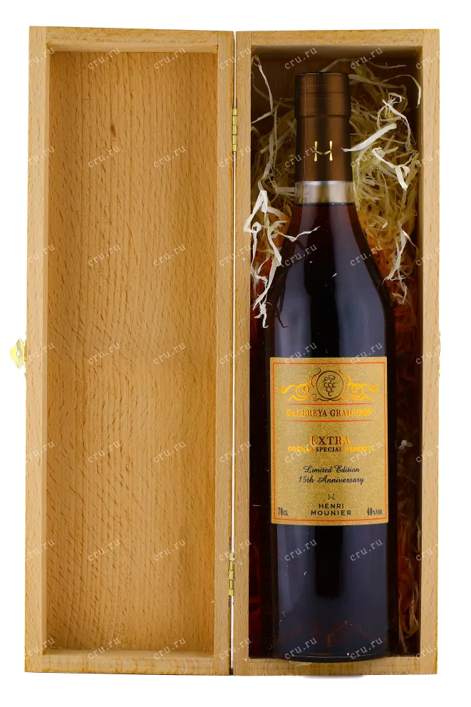 Коньяк Henri Mounier Extra Galereya Gradusov with gift box  0.7 л