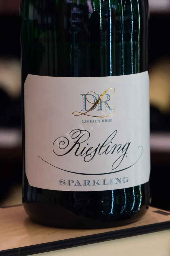 В магазине Крю Профи Dr L Riesling Sparkling 2023 0.75 л