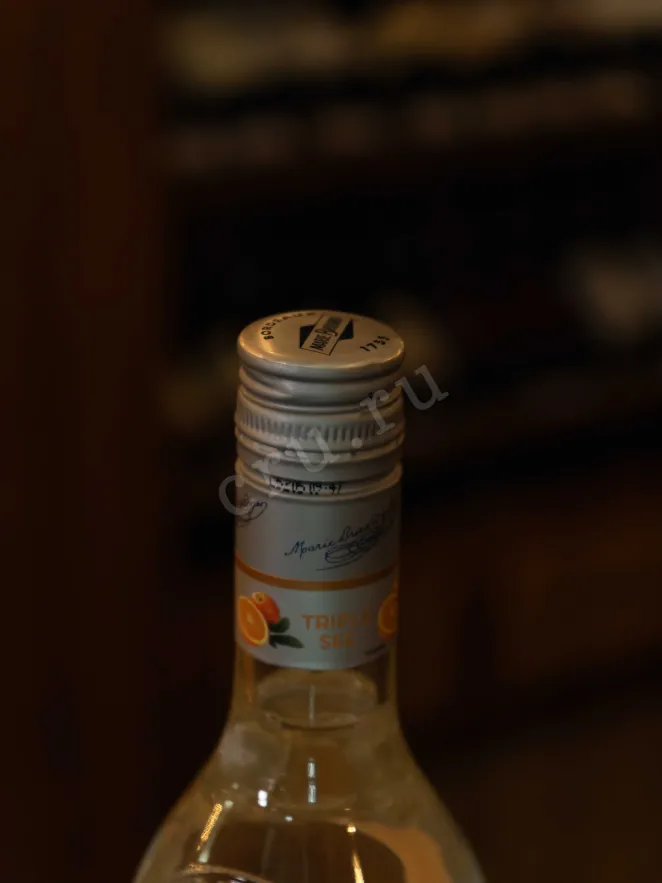 В магазине Крю Профи Marie Brizard Triple Sec 0.7 л